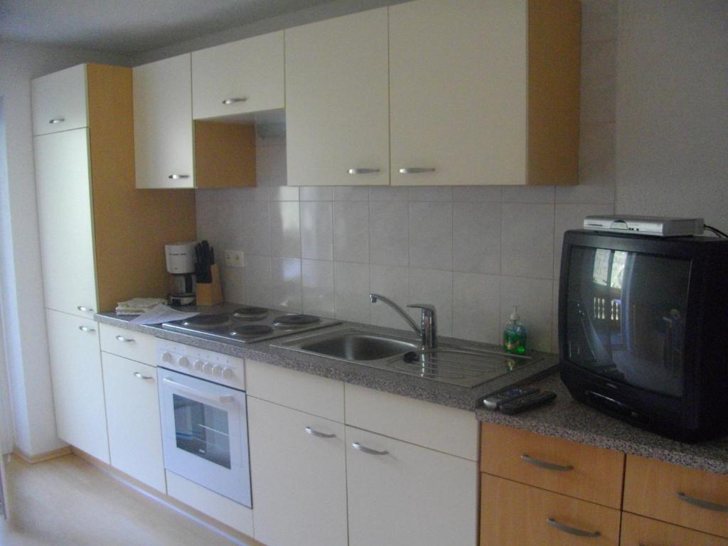 Haus Bergblick Apartment Pragraten Room photo